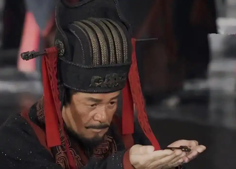 王翦战略_王翦的远见卓识与决策能力_王翦的政治智慧