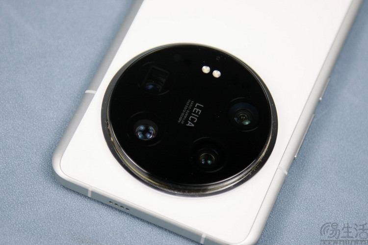 小米14 Ultra评测：既专业也好用，影像旗舰里程碑