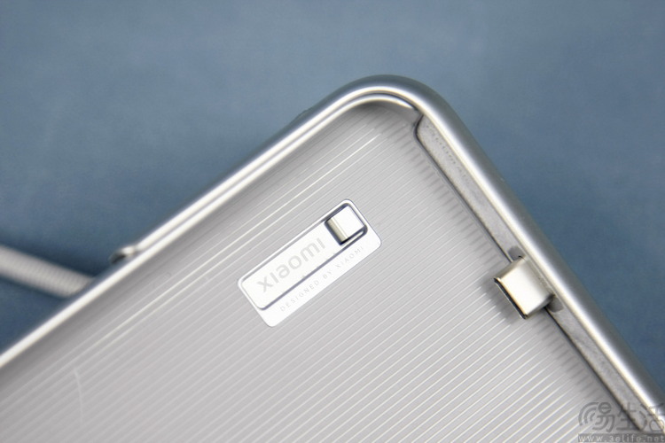 小米14 Ultra评测：既专业也好用，影像旗舰里程碑