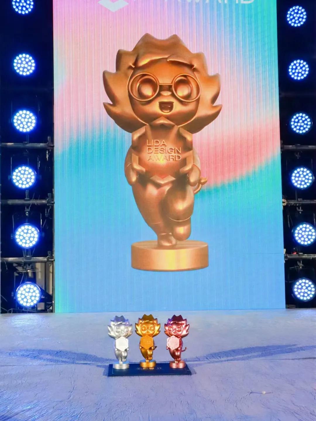 科技创新小组团队名称和标志_荣耀的设计团队：创意与科技结合的力量_科技创新大赛团队介绍