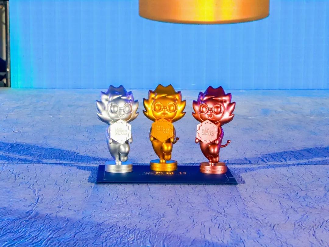 荣耀的设计团队：创意与科技结合的力量_科技创新大赛团队介绍_科技创新小组团队名称和标志