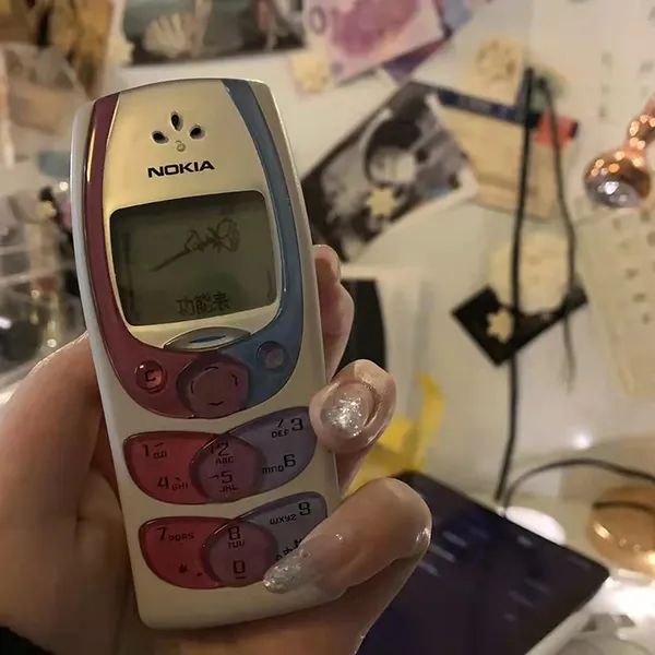 社交平台对人们的影响_社交类app存在的问题_最新手机系统如何影响社交平台的使用？