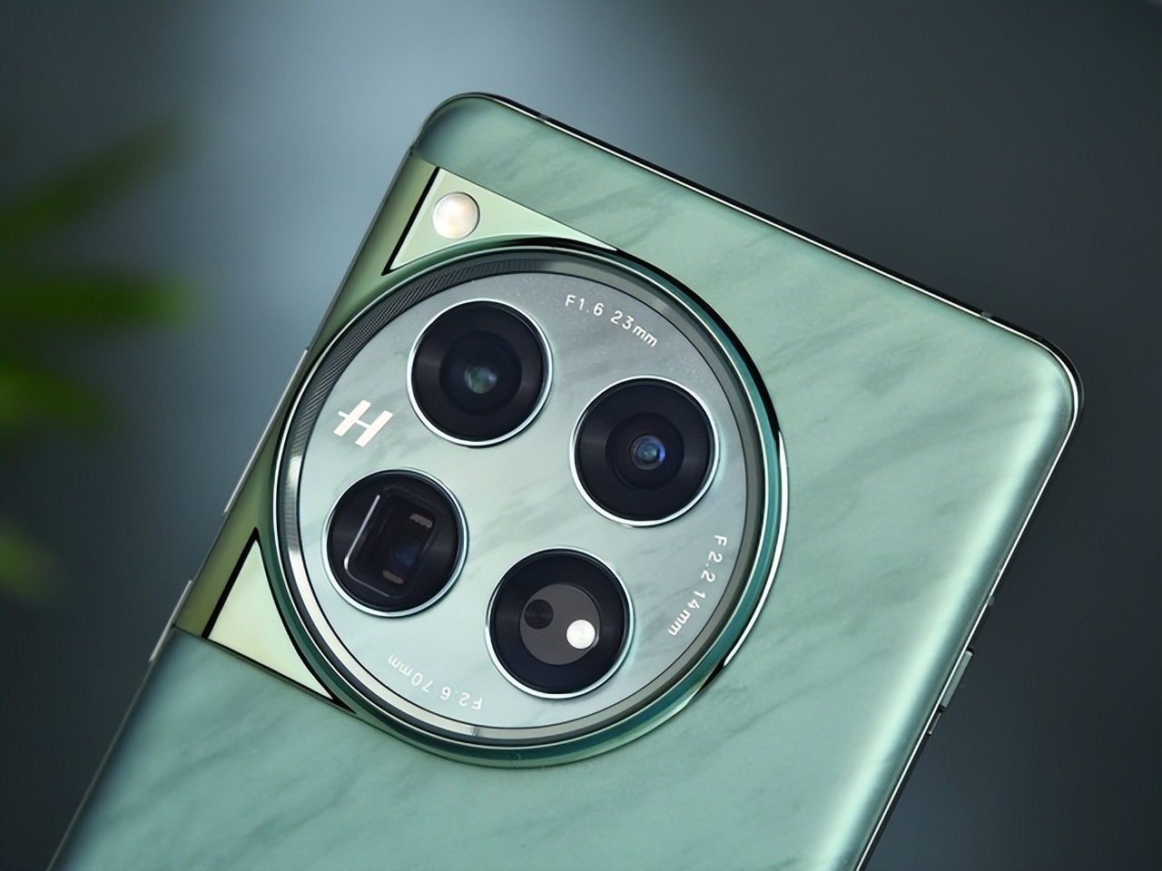 评测一加的摄影效果：从镜头到成像_镜头成像质量_成像评测效果摄影镜头加到多少