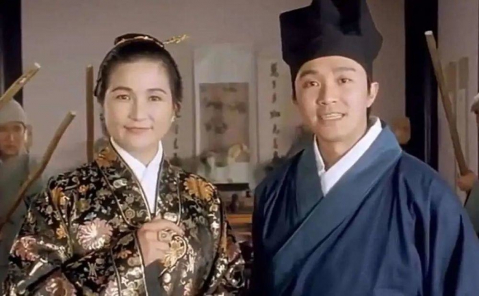 周星驰喜剧天才_播放周星驰喜剧_周星驰：华语喜剧的奇才