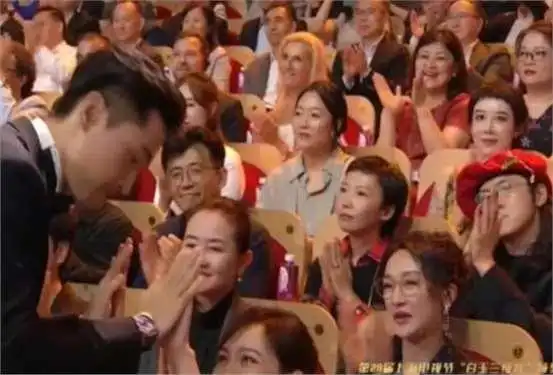 唐嫣的老公是谁_唐嫣_唐嫣短发造型