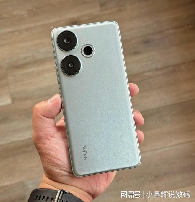 小米手机市场竞争分析_小米手机竞争情况分析_小米手机在千元机市场的竞争力