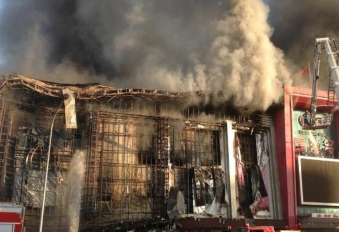 如何做到真正的顾客驱动？胖东来的反思_顾客驱动的卓越心得_胖东来老板于东来坐牢