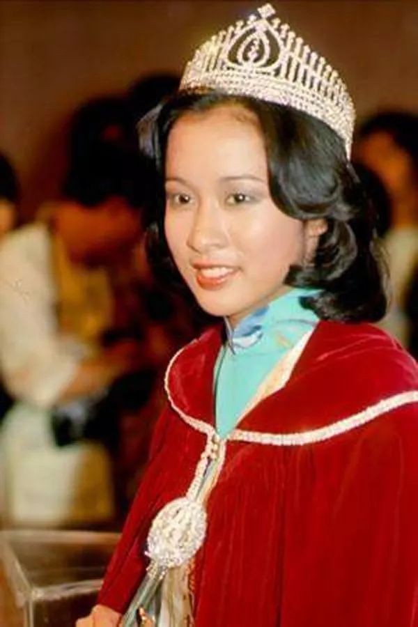 蓝洁瑛获奖_蓝洁瑛的影视成就与奖项回顾_电影演员蓝洁瑛