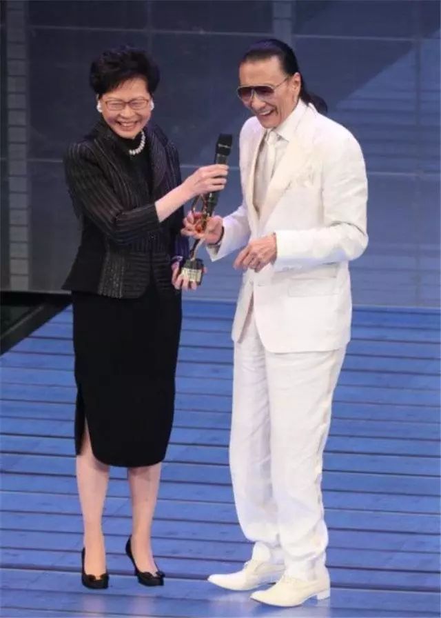 电影演员蓝洁瑛_蓝洁瑛获奖_蓝洁瑛的影视成就与奖项回顾