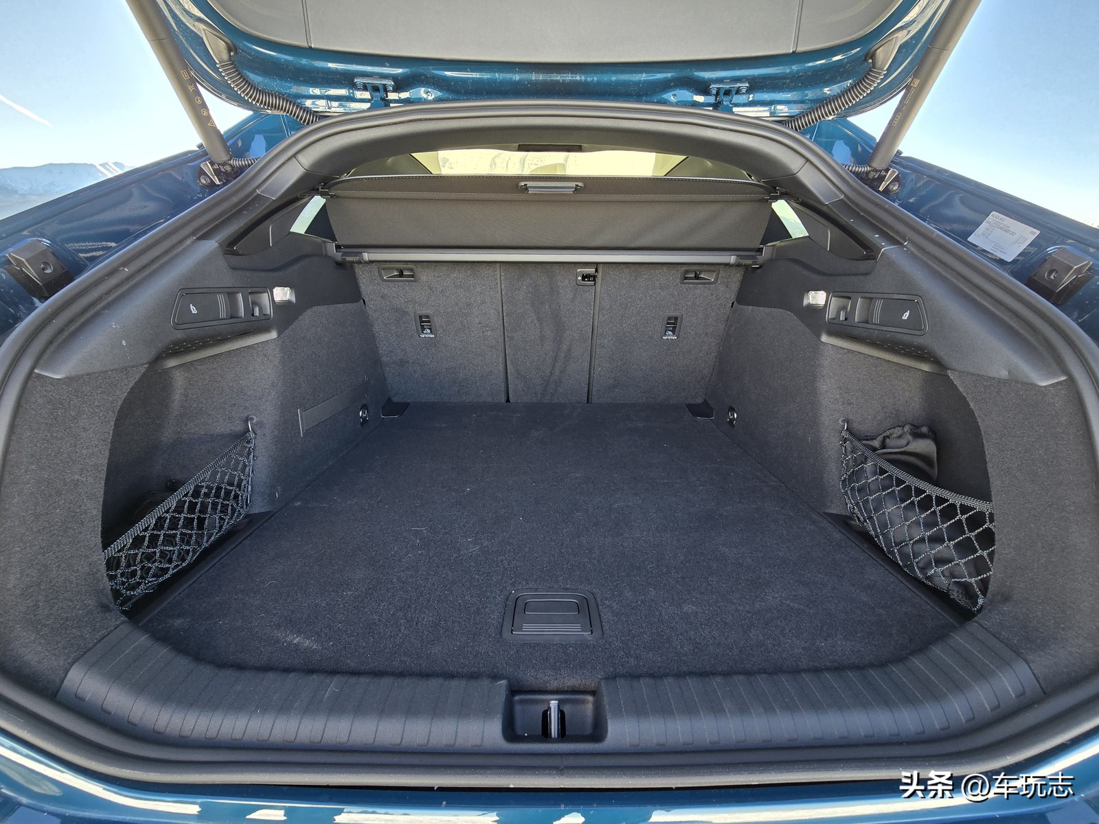 奥迪生产电车_电动汽车奥迪纯电上市_奥迪在电动车市场的竞争优势