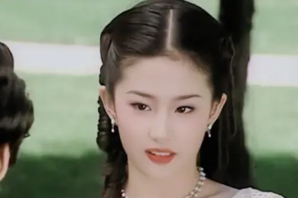 角色塑造刘亦菲经典片段_角色塑造刘亦菲经典台词_刘亦菲与她所塑造的经典角色