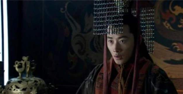 荀彧在历史记载中的形象_记载荀彧形象历史中的故事_荀彧的形象