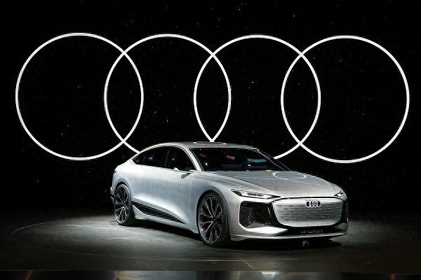 奥迪电动车概念_奥迪在电动车市场的竞争优势_奥迪电动车销量