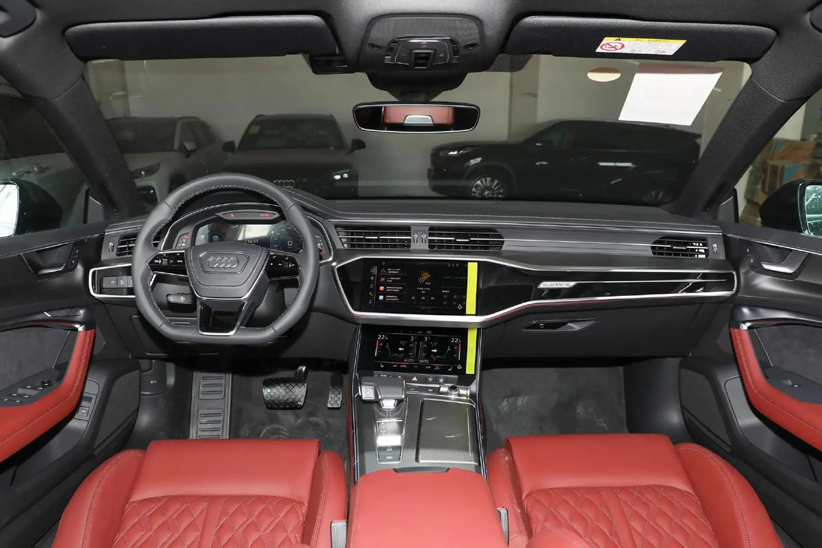 宝马如何在安全性能上实现领先？_宝马领先型是什么意思_宝马领先型是低配吗