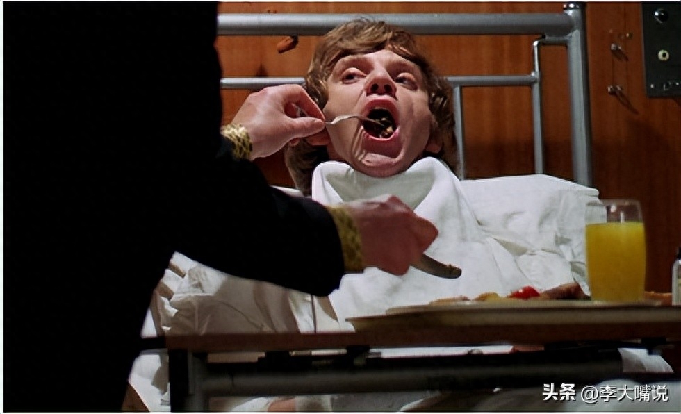 成龙的幽默风格与电影特色_成龙电影搞笑片段合集_成龙幽默电影大全