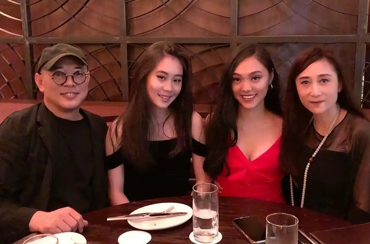 成龙和利智视频_成龙和利智主演的电影叫什么_利智与成龙的银幕搭档传奇