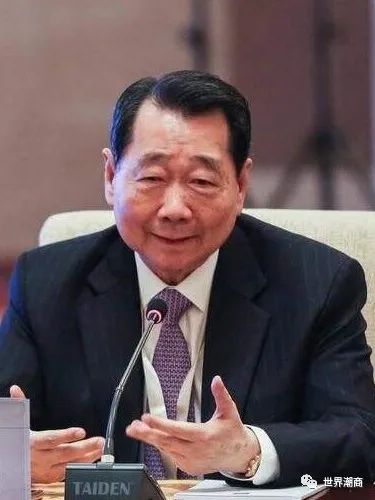 李嘉诚的创新创业故事_反响李嘉诚实践创新市场的句子_李嘉诚的创新实践与市场反响