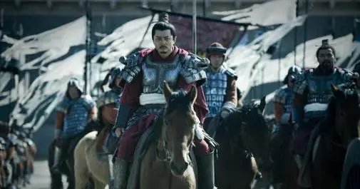 项羽的军事装备与作战方法_项羽战术_项羽用什么武器作战