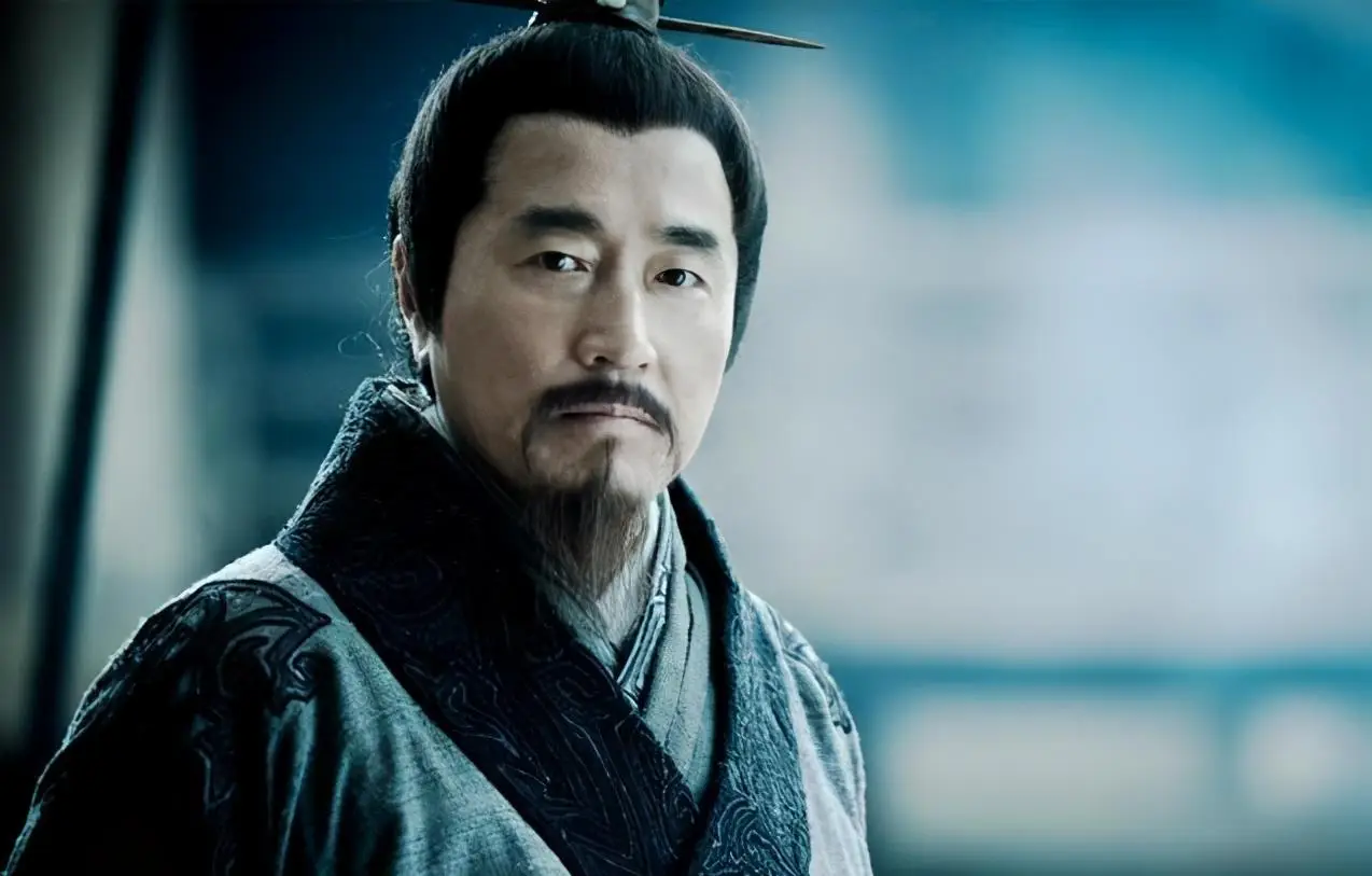 项羽的军事装备与作战方法_项羽用什么武器作战_项羽战术