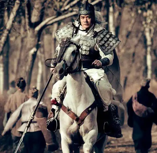 吕布英雄三国对比视频_吕布与三国其他英雄的对比_吕布与三国