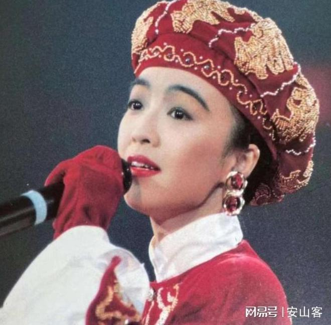 陈小春歌曲_陈小春老婆_陈小春