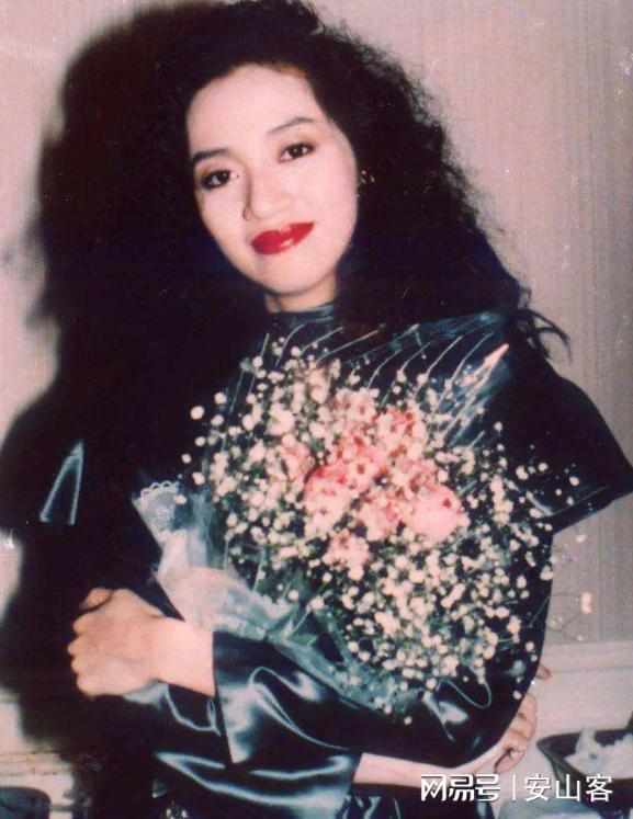 陈小春_陈小春歌曲_陈小春老婆