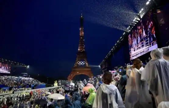 无人机在体育赛事中的表演应用_高职体育教材赛事编排_体育篮球赛事策划书