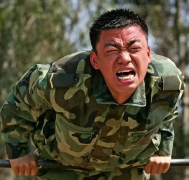 甄子丹运动员_甄子丹锻炼身体_甄子丹的体育运动与生活热情