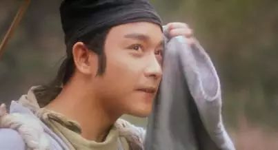 林青霞唱的_林青霞电影经典歌曲_林青霞的经典音乐剧演出回顾