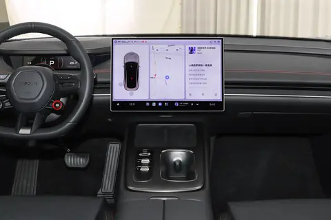 精准的操控体验：小米汽车的驾驶理念_小米理念_小米概念车视频