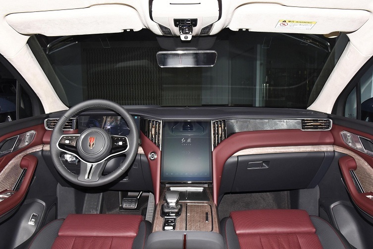 燃油车和新能源车销量_新能源汽车销量虽高，但燃油车的优势依然明显_燃油汽车销量排行