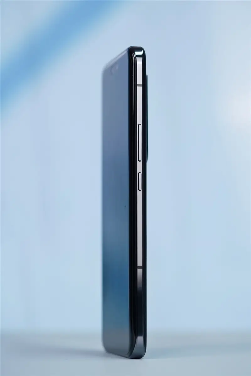 小米14屏幕与机身的完美结合_小米屏幕结实吗_机身小米屏幕完美结合怎么设置