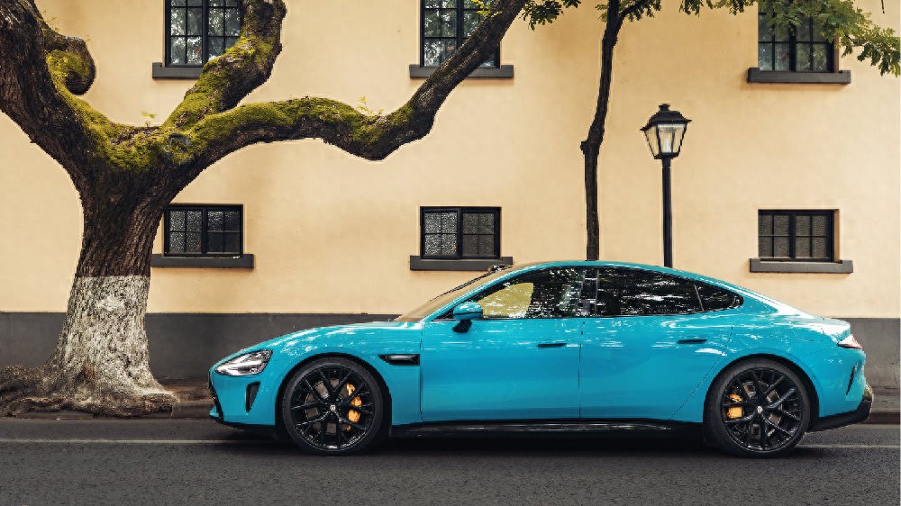 小米平衡车是什么软件_驾驶安全与性能：小米汽车的平衡之道_小米平衡赛车