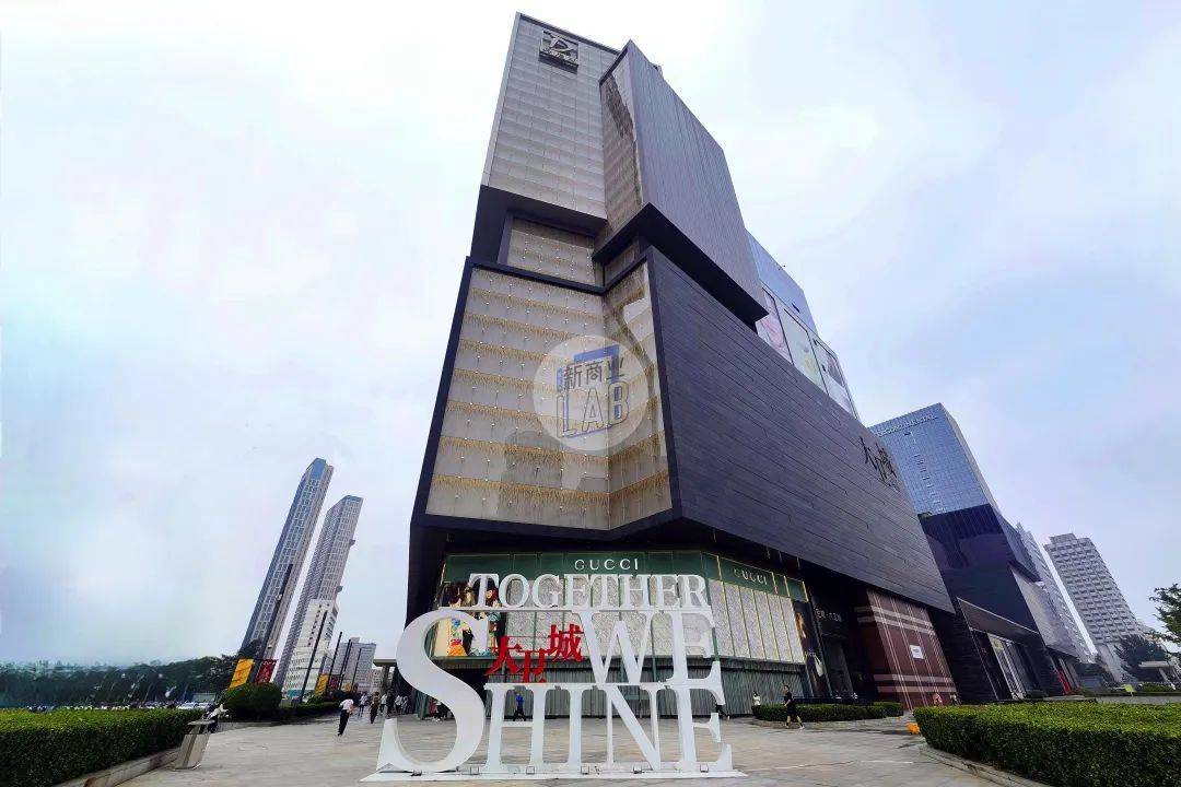 胖东来服务细节标准_胖东来服务创新举措_以顾客为中心，推动胖东来的服务变革