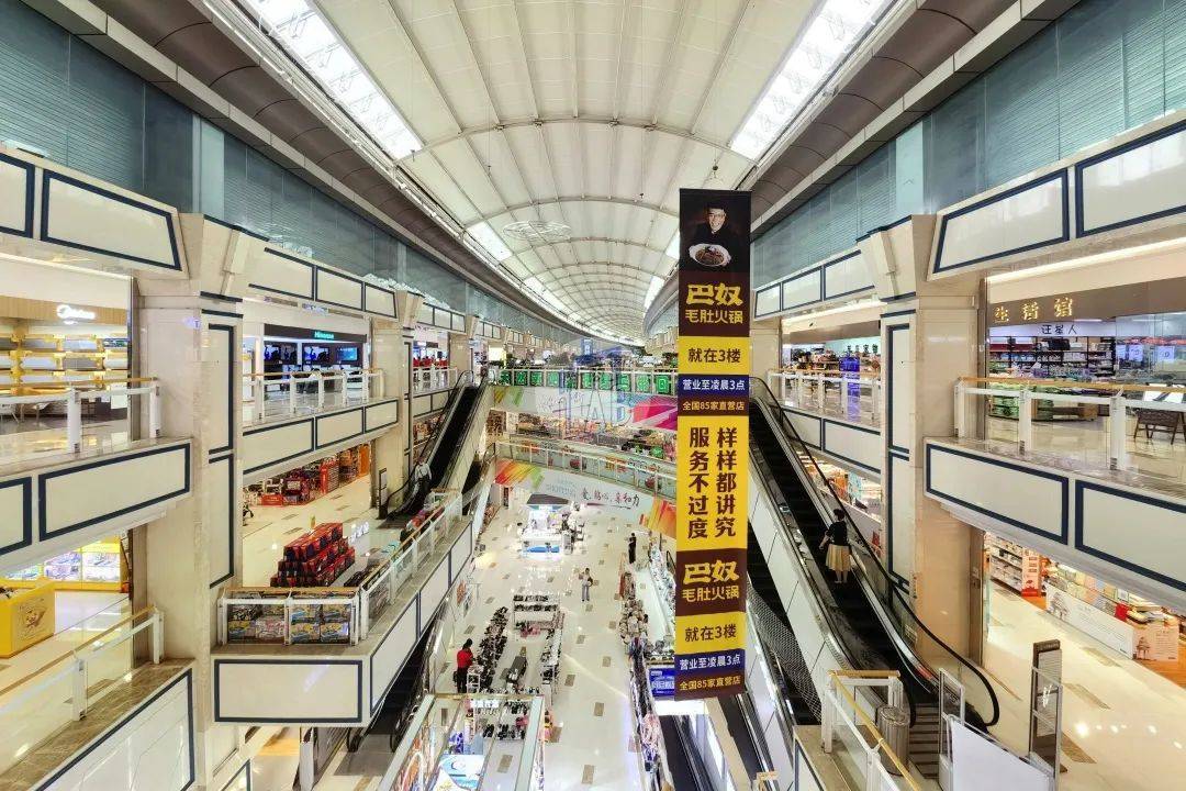 胖东来服务细节标准_以顾客为中心，推动胖东来的服务变革_胖东来服务创新举措