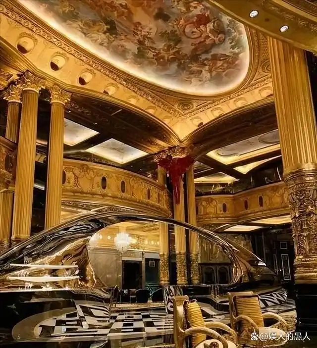 婚礼用劳斯莱斯多少钱_婚庆劳斯莱斯是什么车改的_劳斯莱斯与名人婚礼：奢华的选择