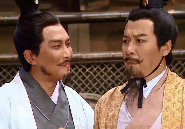 郭嘉谋略_郭嘉的智慧与谋略_智谋三国志郭嘉