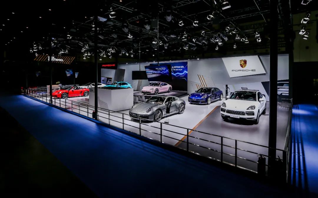 保时捷的运动版车型与驾驶魅力_保时捷运动型suv_2021款保时捷运动版