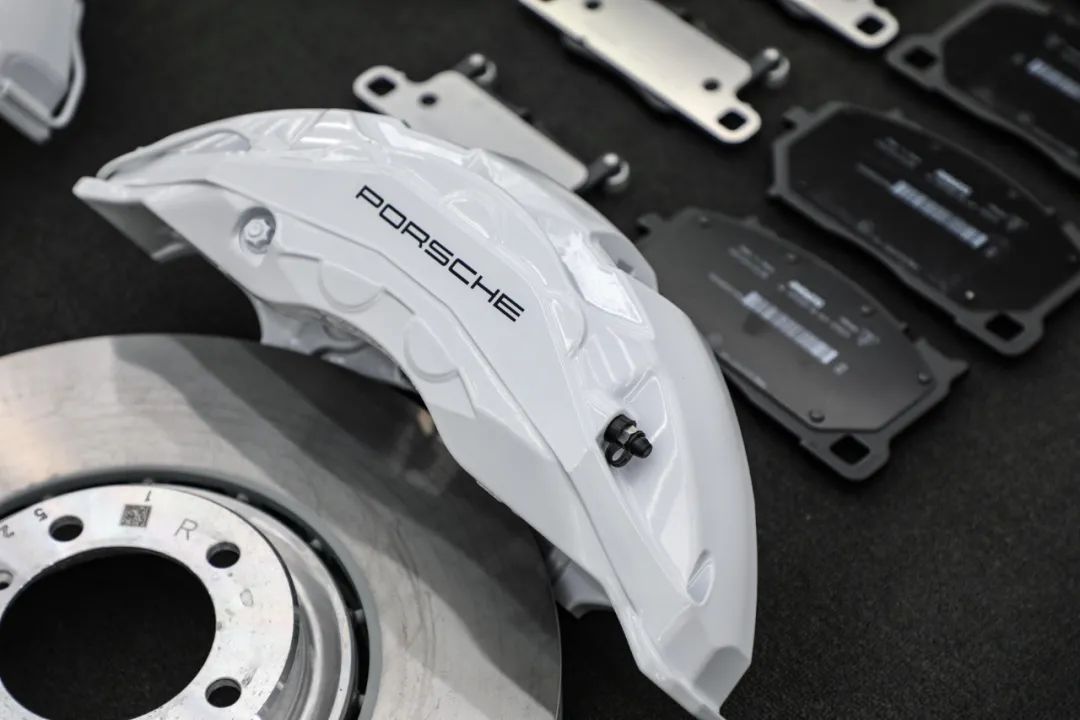 保时捷的运动版车型与驾驶魅力_保时捷运动型suv_保时捷运动跑车