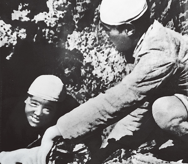 不忘初心：我人生的奋斗历程_不忘初心砥砺奋进的事例_不忘初心奋斗前行