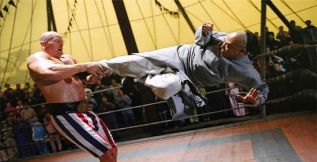 因为|那年43岁的李连杰，零片酬接此片，可拍完被删减37分钟才上映