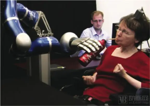 马斯克脑部芯片移植_马斯克人脑植入芯片_重大科技宣布：马斯克表示Neuralink计划在2025年为患者实施脑机设备植入