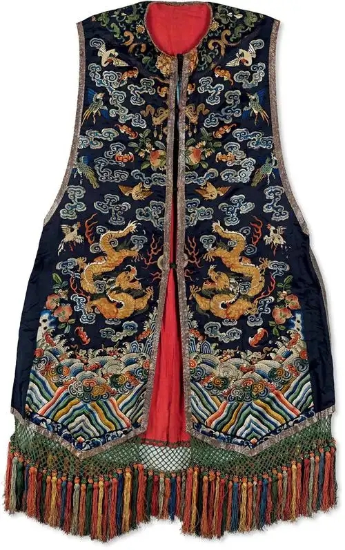 皇权的象征：古代皇帝的服饰_古代服饰意义_服饰象征意义