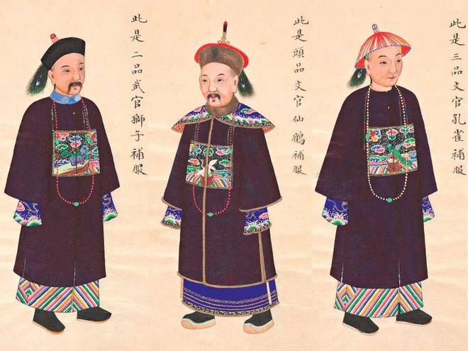 服饰象征意义_皇权的象征：古代皇帝的服饰_中国古代的服饰是什么的象征