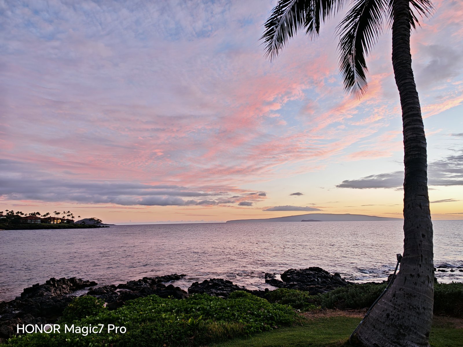 荣耀手机摄像头拍照模糊怎么办_评测荣耀的拍照效果：从镜头到成像_荣耀摄像头模糊不清