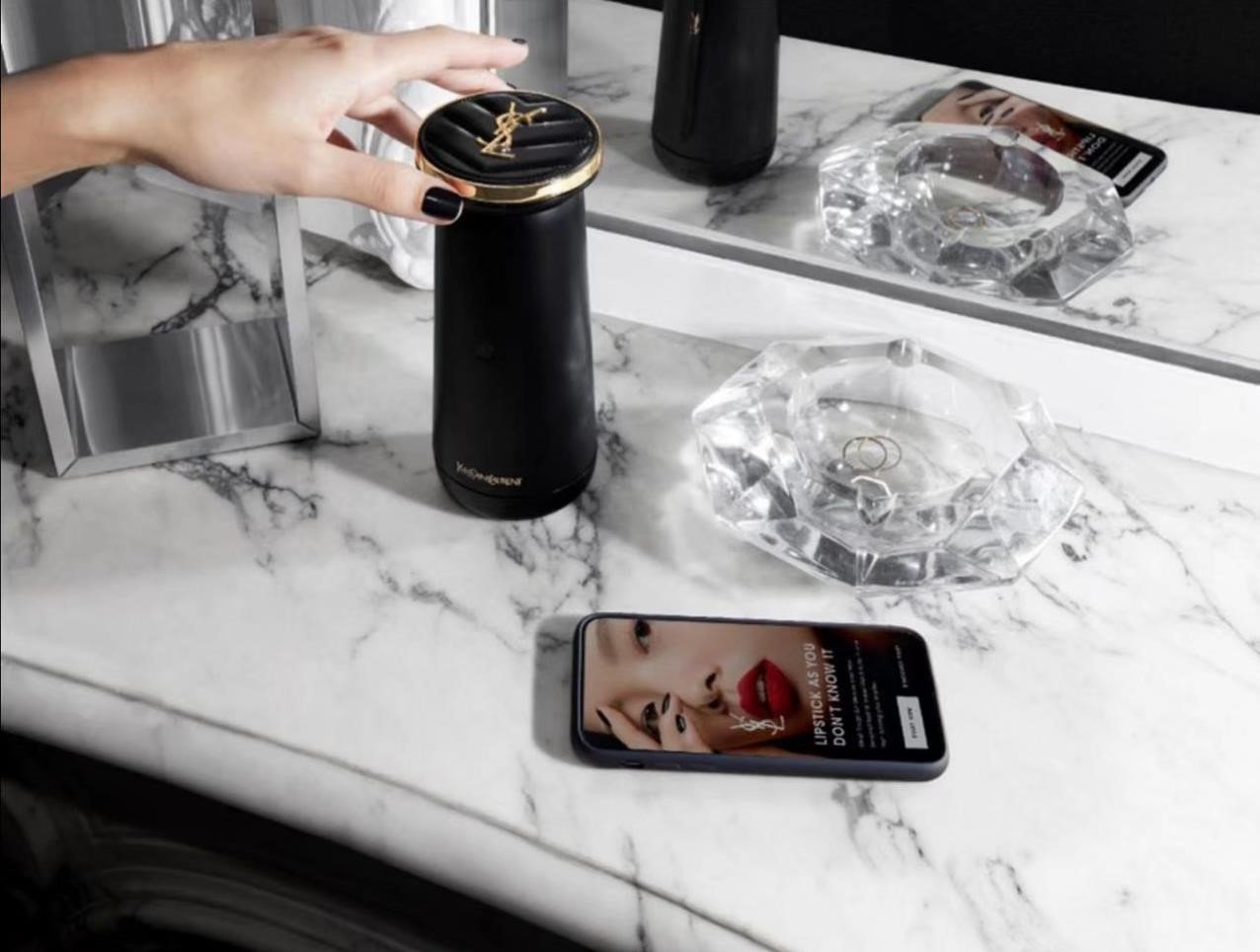 数字资产在艺术市场中的影响：如何重塑创作者与消费者的关系_数字资产在艺术市场中的影响：如何重塑创作者与消费者的关系_数字资产在艺术市场中的影响：如何重塑创作者与消费者的关系