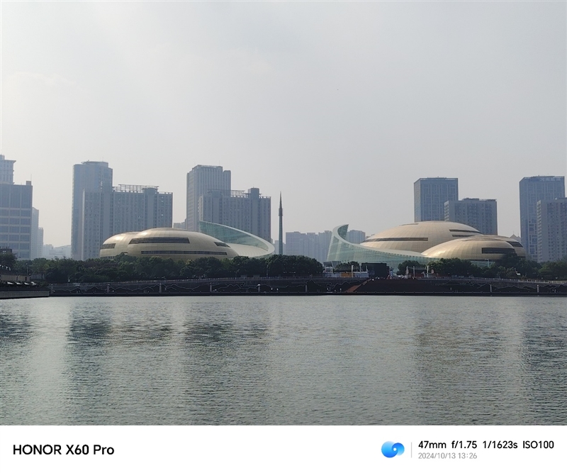 抗摔、长续航、卫星通信 荣耀X60 Pro全面评测：真正让你用得安心的耐用神机