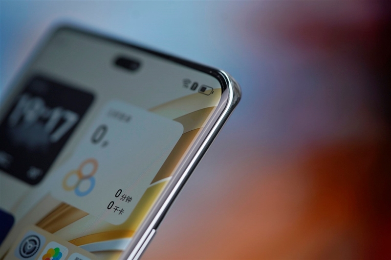 抗摔、长续航、卫星通信 荣耀X60 Pro全面评测：真正让你用得安心的耐用神机