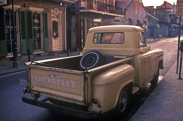 保时捷的未来：电动化与智能科技_保时捷电动战略再爆猛料_保时捷设计电动车