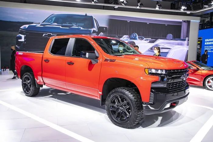 保时捷电动战略再爆猛料_保时捷设计电动车_保时捷的未来：电动化与智能科技